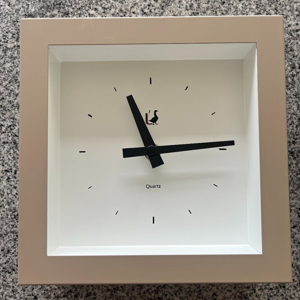 Italian Quartz Clock - Brand new in box